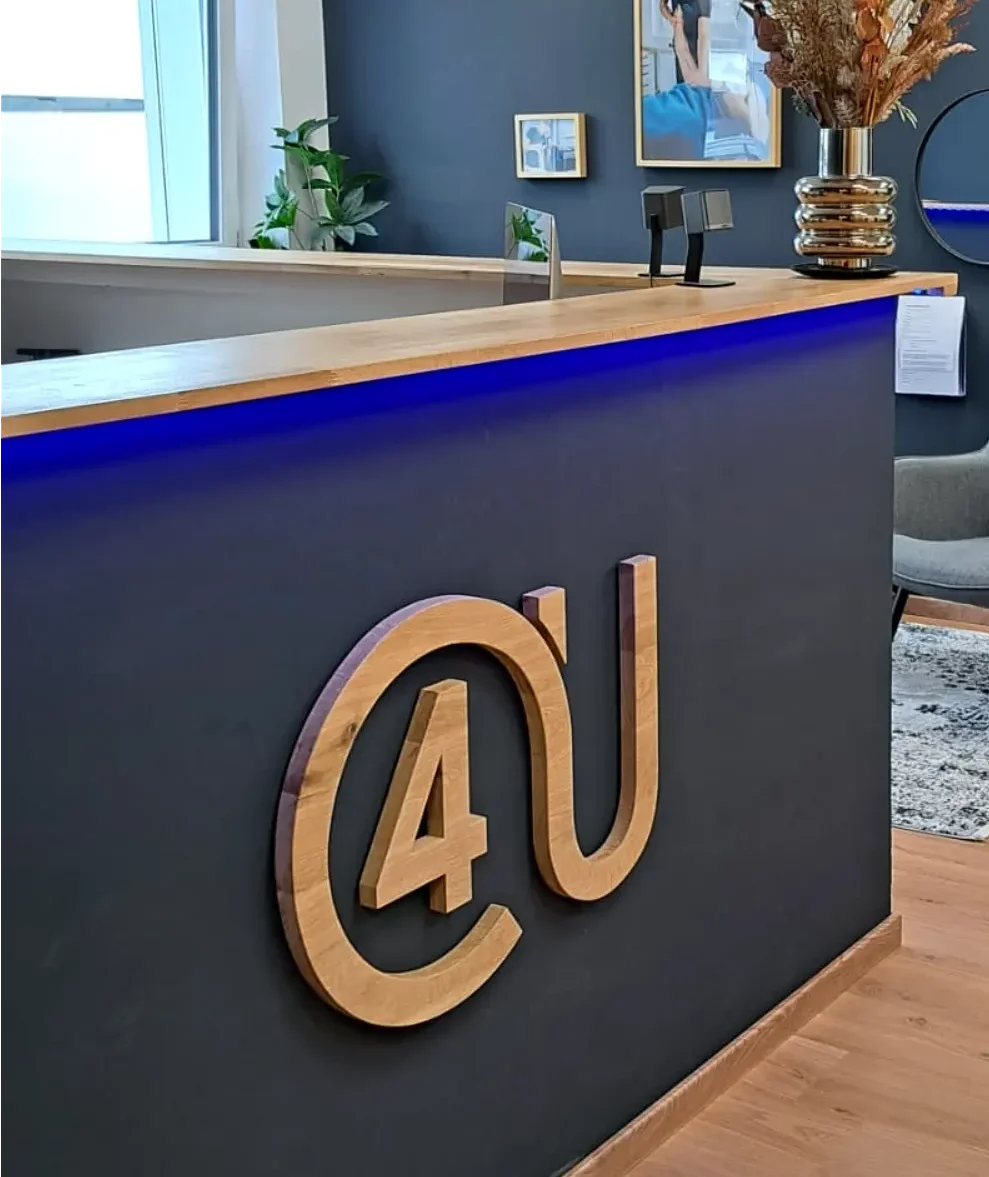 Firmenlogo - Physio 4U