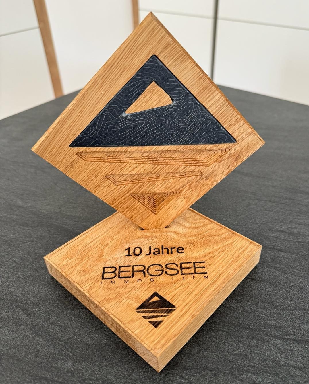 Jubiläumstrophäe - Bergsee Immobilien GmbH